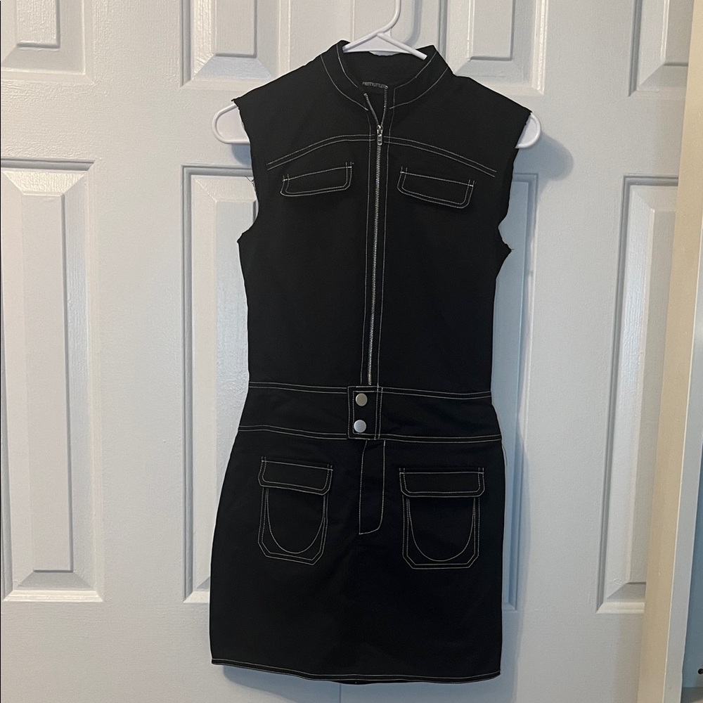 PrettyLittleThing Black Zipper Dress Sleeveless Size 2 Project/Costume‎